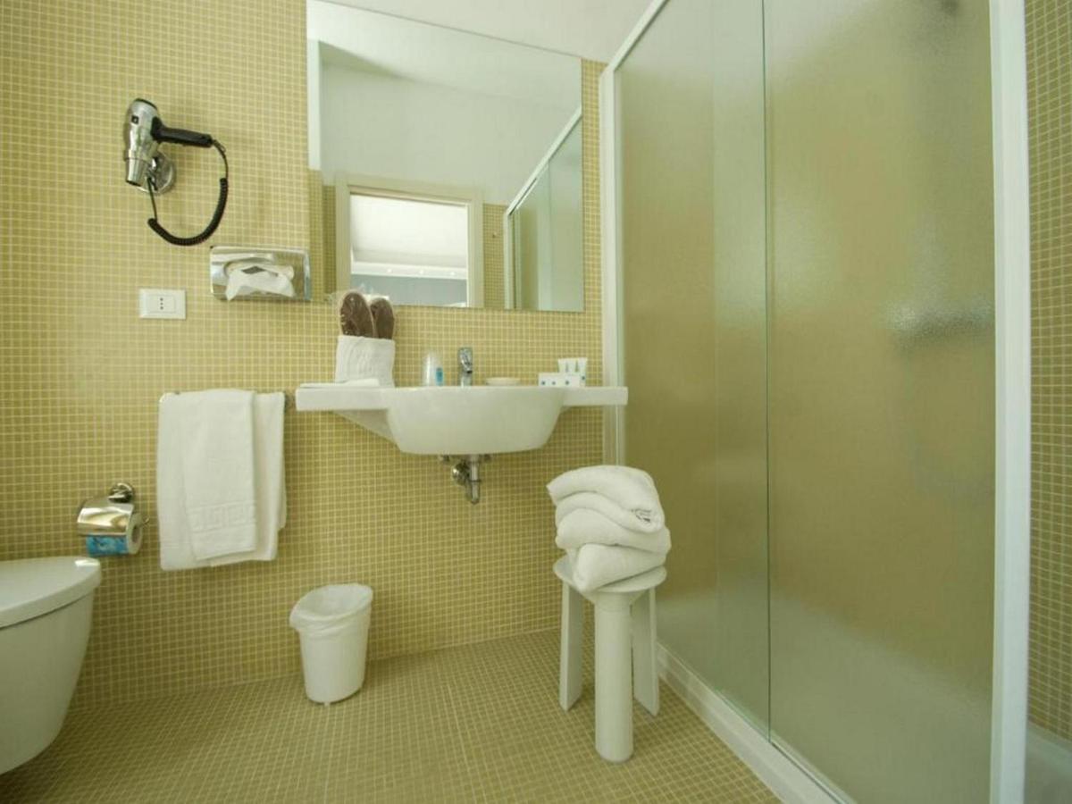 Hotel Sorriso Milano Marittima Ngoại thất bức ảnh
