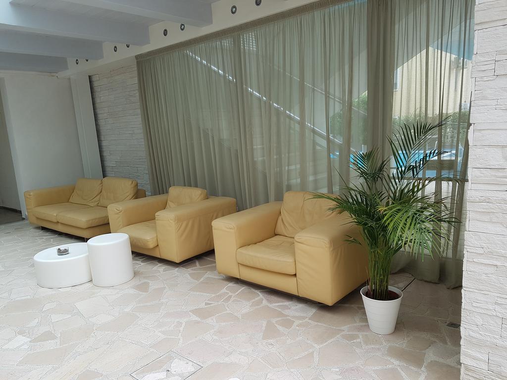 Hotel Sorriso Milano Marittima Ngoại thất bức ảnh