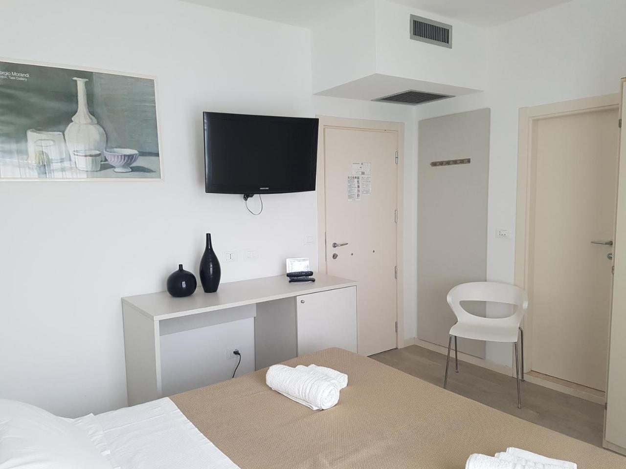 Hotel Sorriso Milano Marittima Ngoại thất bức ảnh